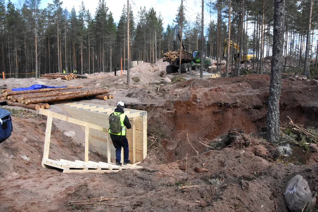 Uudenlainen sodankäynti näkyy Huovinrinteellä – Maan alle rakentuu ...